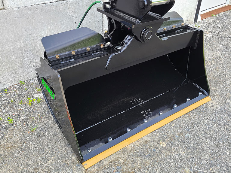 Tilt Grading Buckets