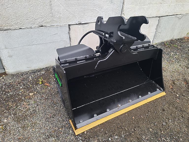 Tilt Grading Buckets